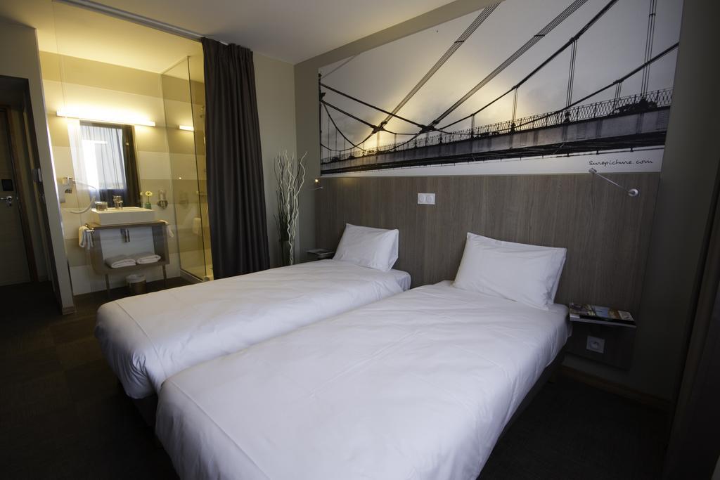 Saint-Aunes The Originals City, Hotel Ecoparc, Montpellier Est חדר תמונה